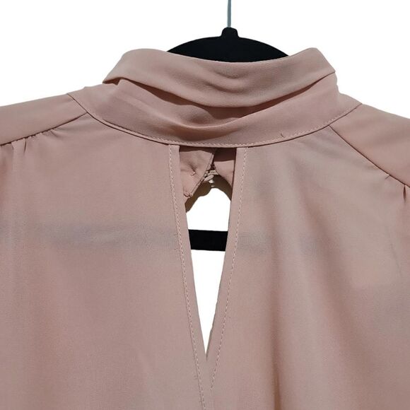 New York and Company Pink LongSleeve Open Back Blouse Sz Small  NWT - Picture 6 of 8